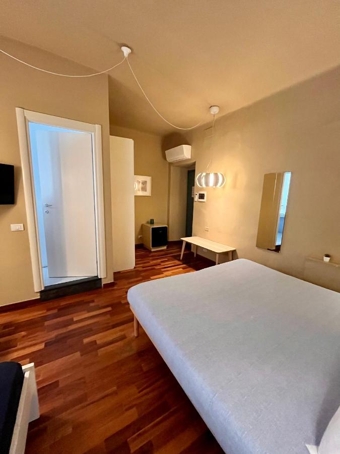 Mama Hotell La Spezia Exteriör bild